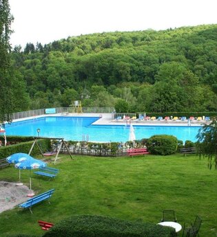 Freibad Neudenau | direkt an der Jagst | HeilbronnerLand