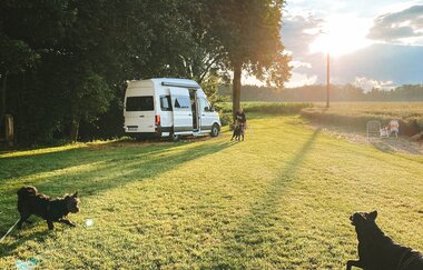 Dorfplatz Camping in Schrozberg: Mitten im Grünen