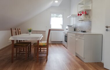 Küche mit Essbereich | Ferienwohnung Jagsttal Oase | Neudenau | HeilbronnerLand