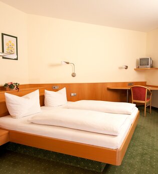Gasthof zum Bären in Bühlertann: Gästezimmer