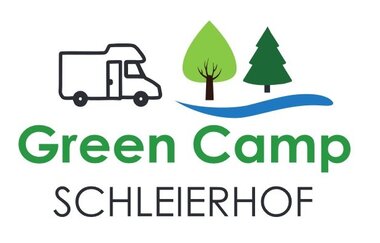 Logo mit einem Reisemobil, zwei Bäumen und dem Schriftzug Green Camp Schleierhof