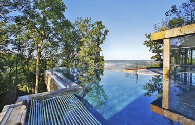 Waldpool im  Mawell Resort Langenburg