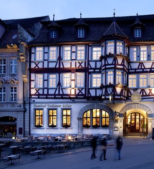 Stadt-gut-Hotel und Gasthof Goldener Adler in Schwäbisch Hall: Außenansicht
