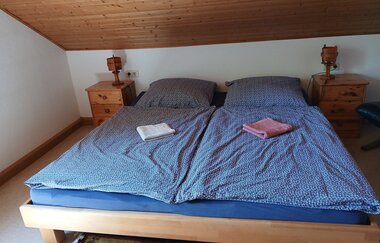 Träumen unter Bäumen in Kirchberg: Dreibettzimmer