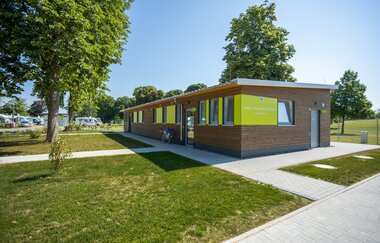 Sanitärgebäude auf dem Wohnmobilpark Bruchsal