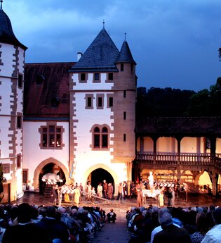 Burgfestspiele Jagsthausen | HeilbronnerLand