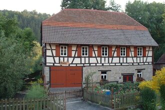 Das historische Fachwerkgebäude der Ölmühle Dörzbach