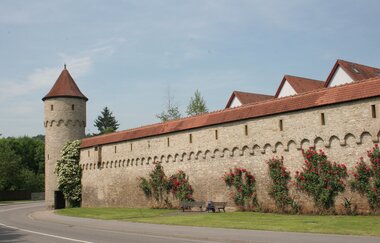 Stadtmauer mit Turm