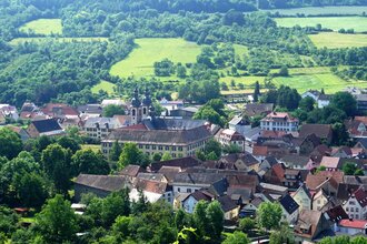 Kloster Gerlachsheim mit Garten