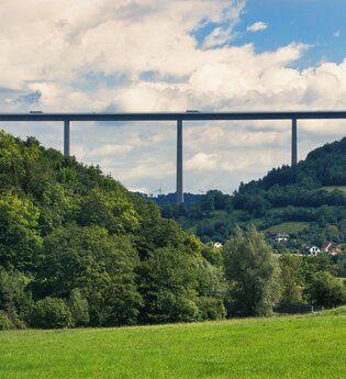 Kochertalbrücke bei Geislingen am Kocher