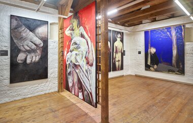 Ausstellung von Gemälden in der Kunstsammlung Heinrich
