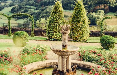 Springbrunnen im Schlossgarten von Schloss Langenburg