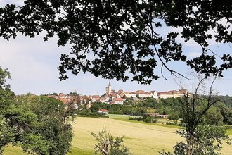 Ausblick auf Kirchberg vom Kocher-Jagst-Trail