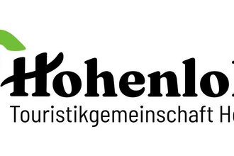Das Logo der Touristikgemeinschaft Hohenlohe besteht aus einer Welle und dem Namen Hohenlohe